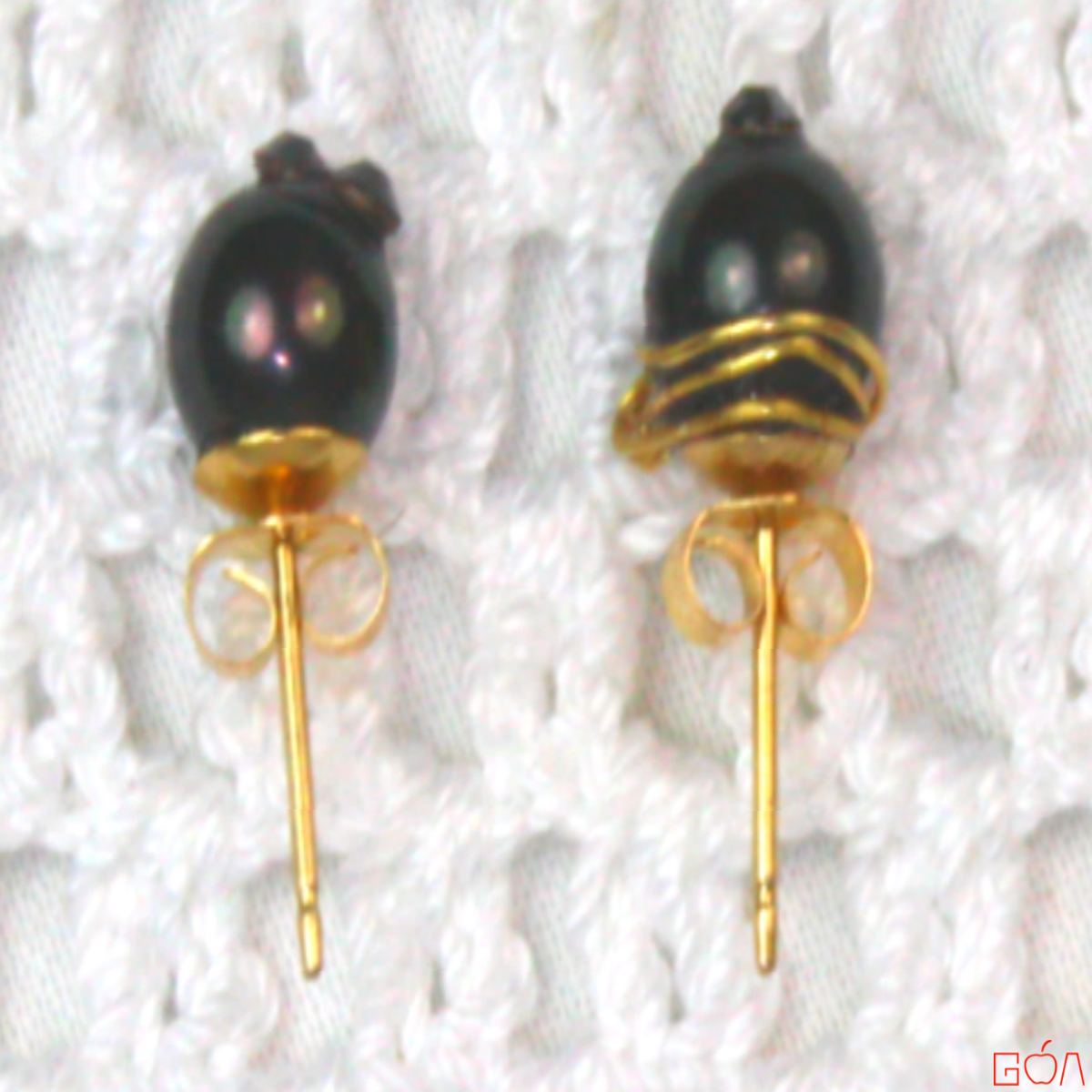 Boucles d'oreilles Sur-mesure assorties au collier pirate commandées par Yolande JABOL - plat - 1200x1200 - RRG